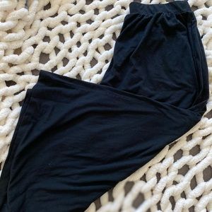 UNIQLO - wide leg cloth pants